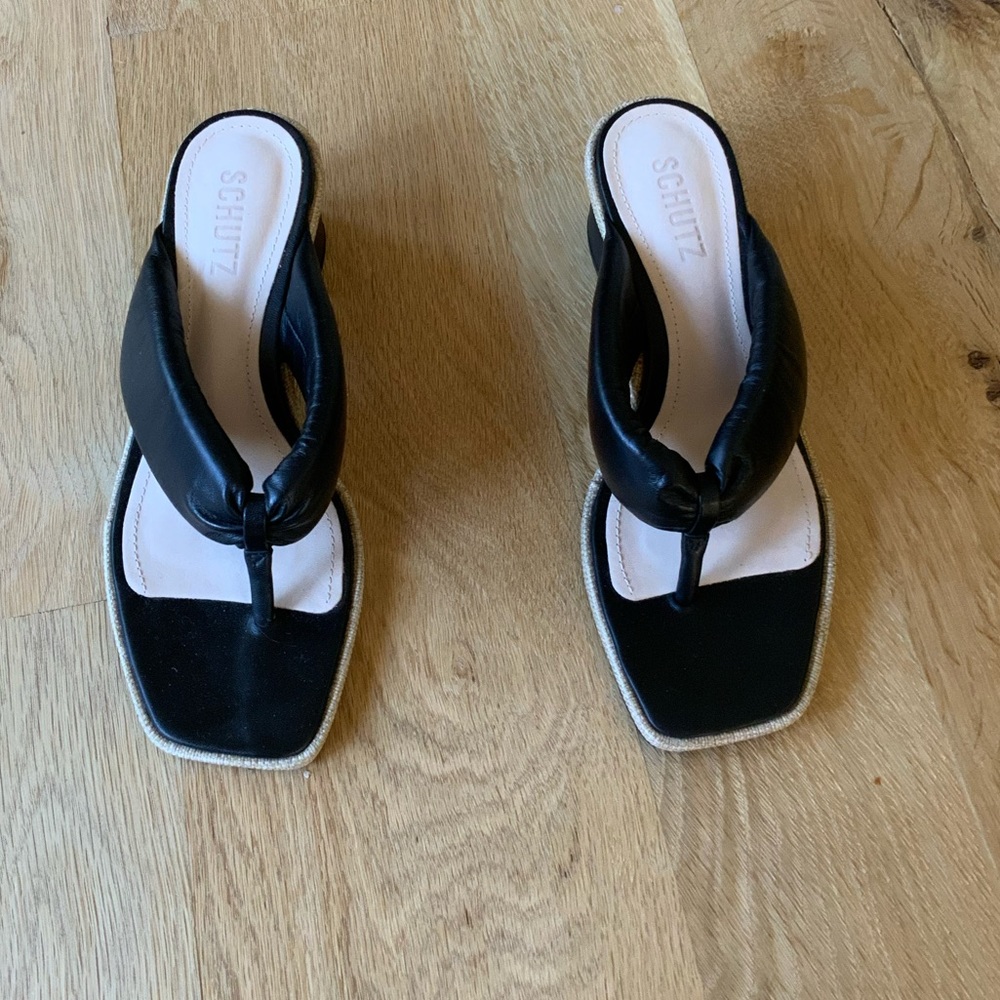 Spring Refresh 🌸 
Schutz  Black Backless Flip Flop Mules